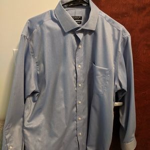 Like new Forsyth of Canada Tailor-fit Dress shirt